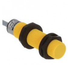 Емкостной датчик Turck BCF5-S18-AP4X       